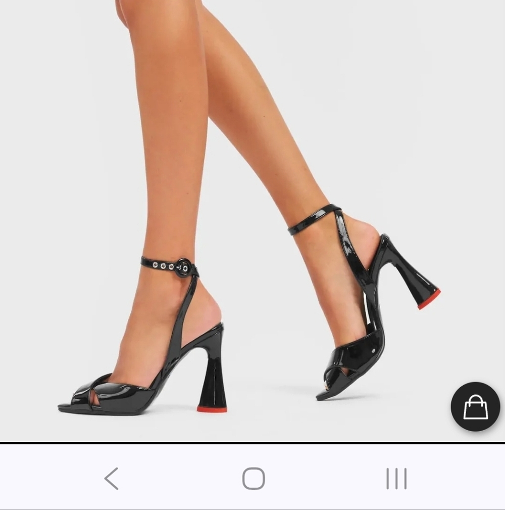 Falling Platform Sandals - Picture 3 of 8